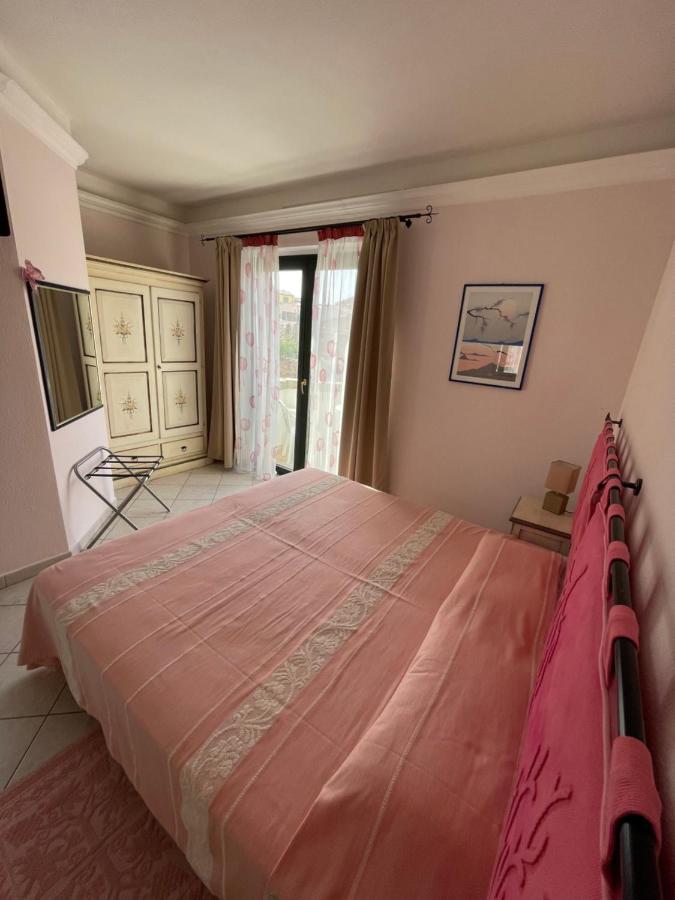 B&B Le Farfalle ปาเลา ภายนอก รูปภาพ